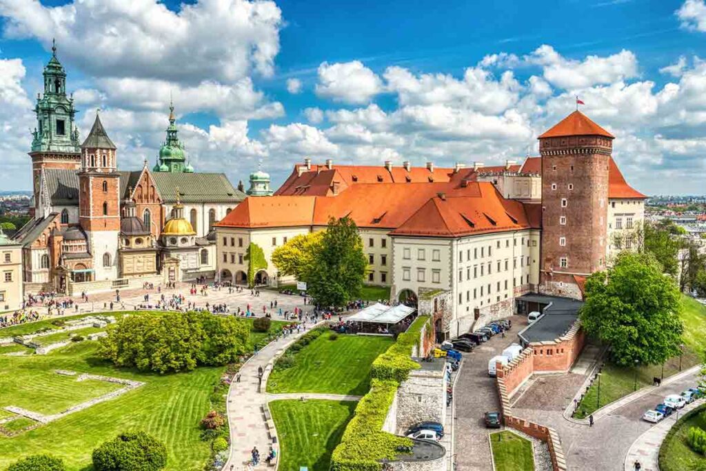 Tourist Places to See in Krakow