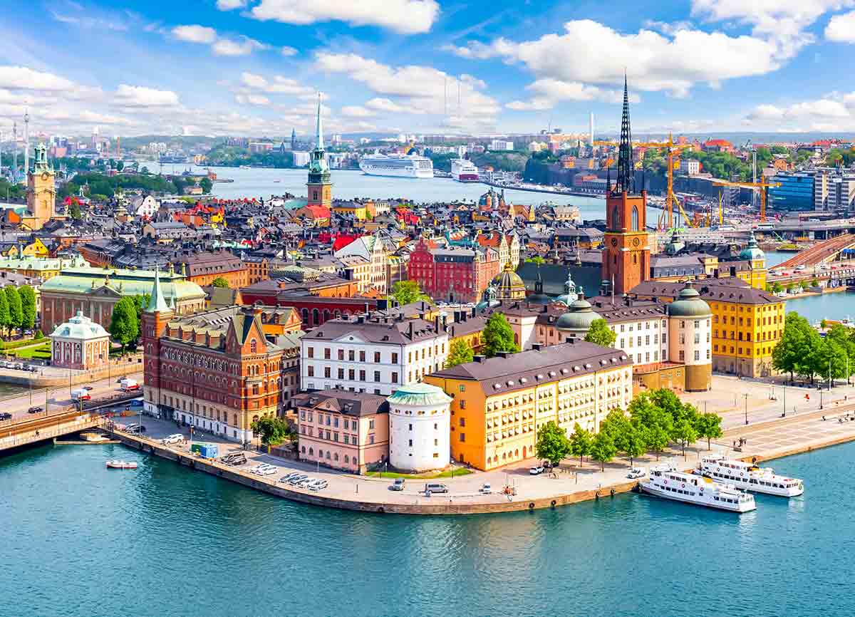 best time to travel sweden