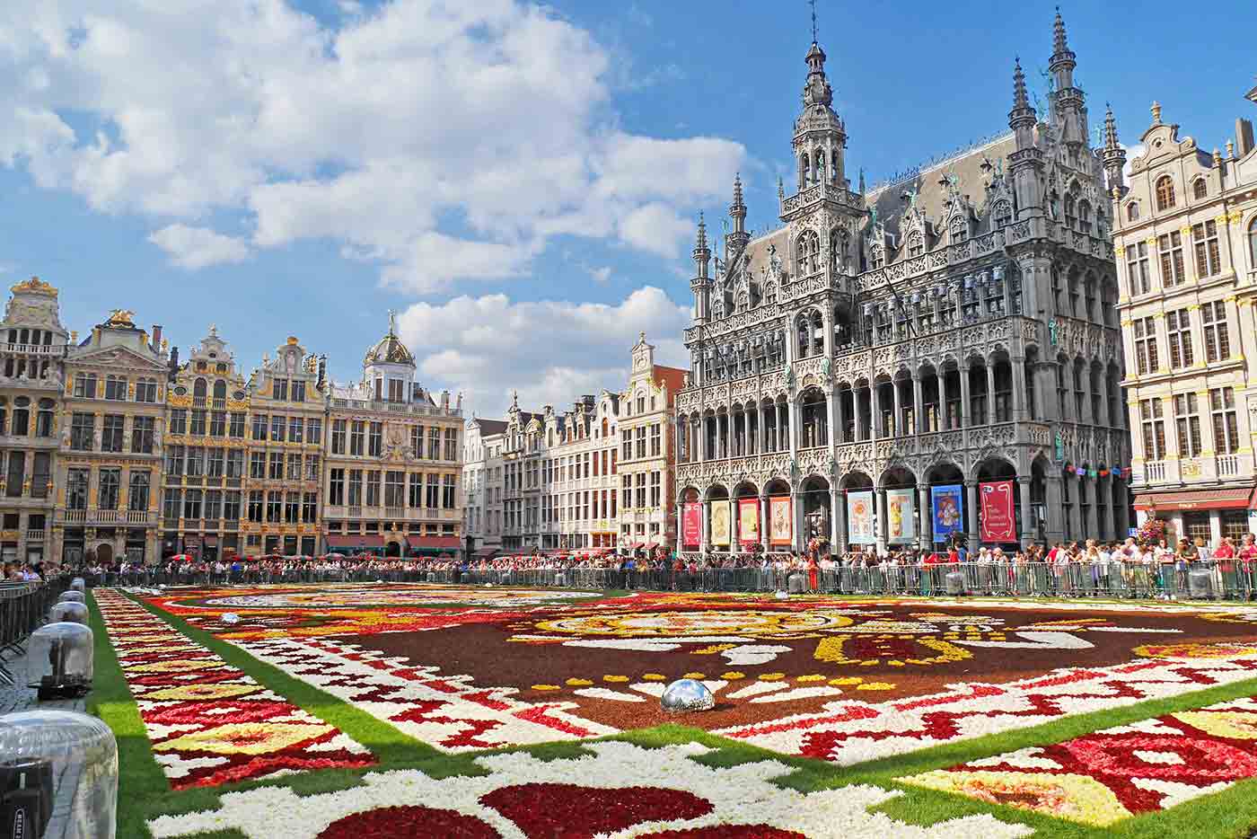 tourist sites in brussels