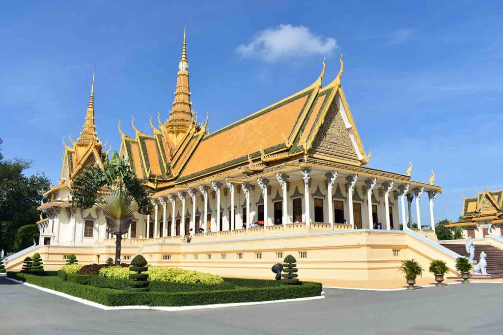 Best Things To Do In Phnom Penh - 3 Days Travel Itinerary For Sightseeing