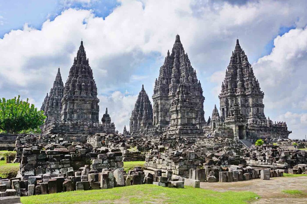 Yogyakarta (Jogja) Tourist Attractions - Best Things to Do in Yogyakarta