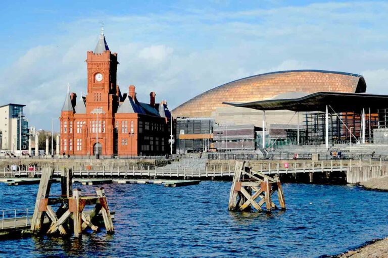 The Best 8 Things to Do & See in Cardiff - Tourist Attractions in Cardiff