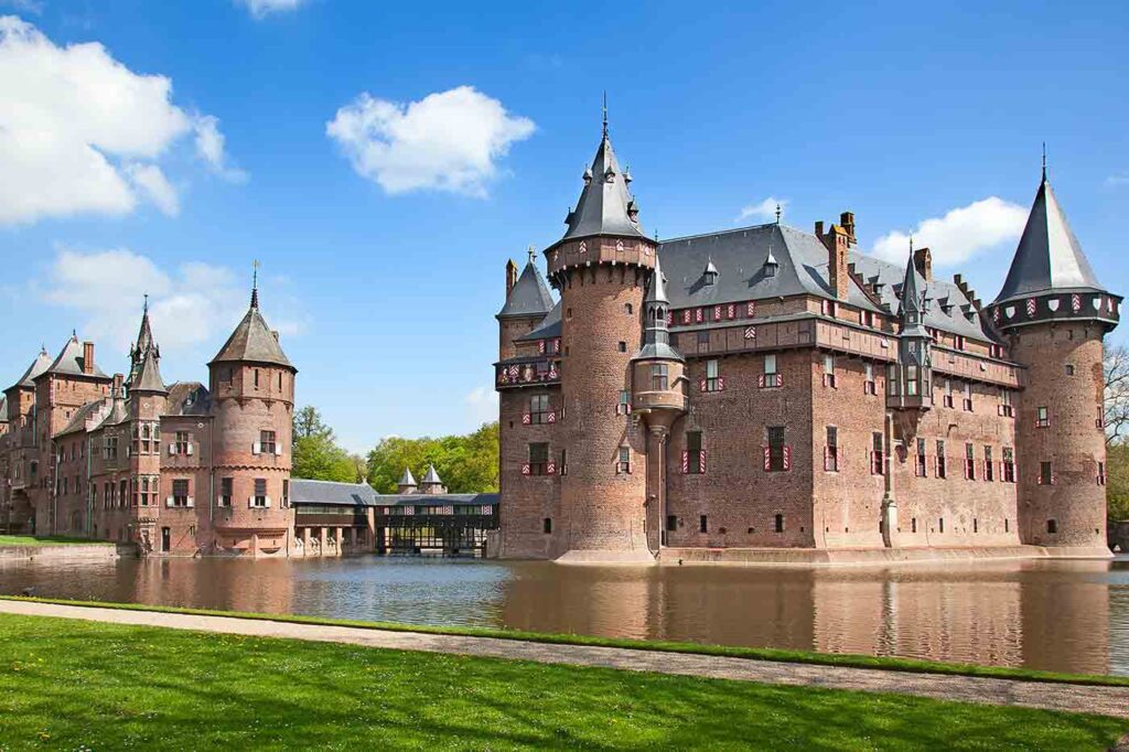 Popular Tourist Attractions to Visit in Utrecht, The Netherlands