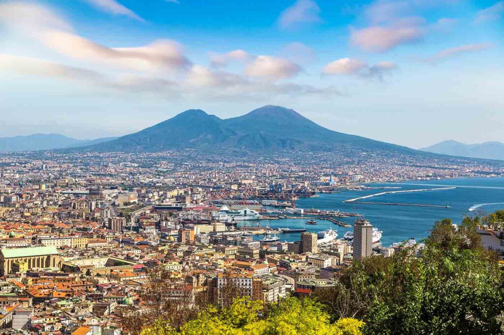 Tourist Places to Visit in Naples, Italy